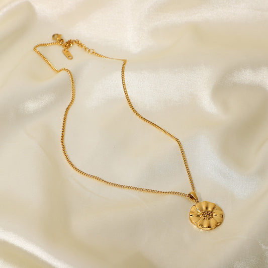 Poppy Flower Pendant Necklace