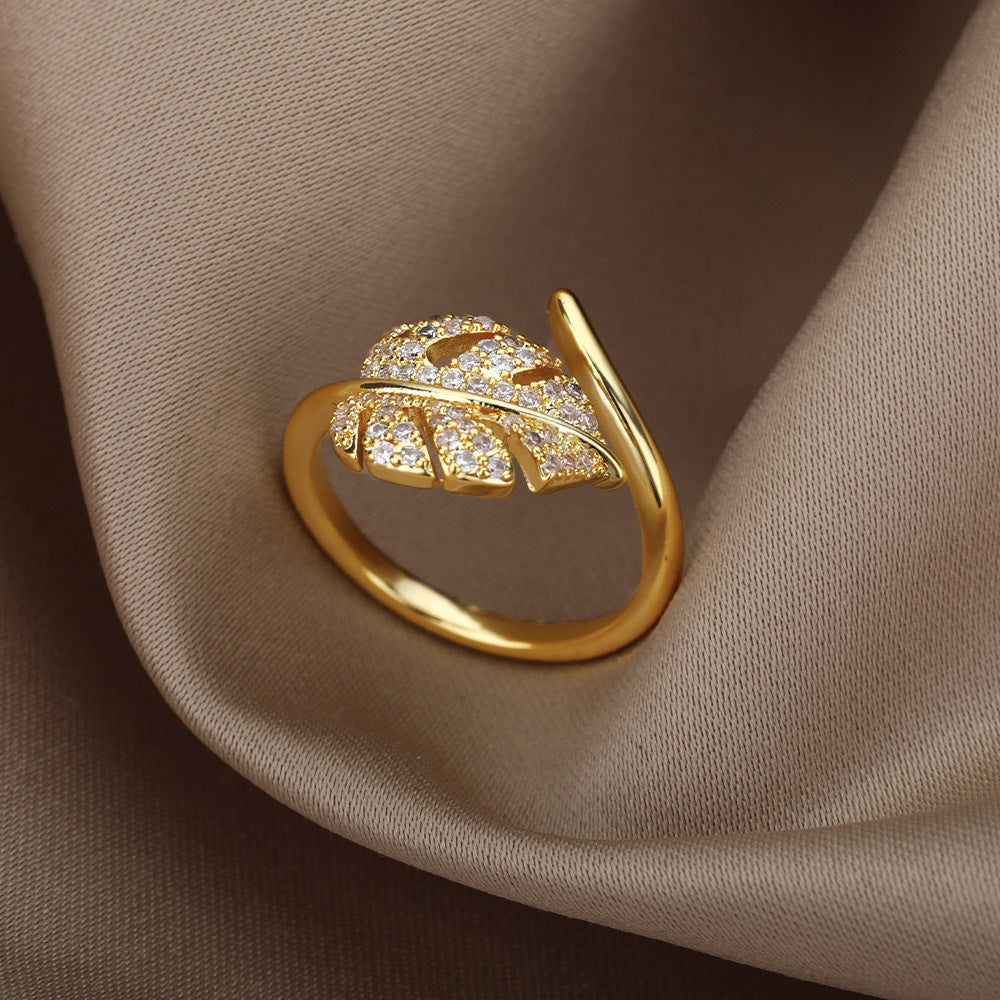The Leaf Ring