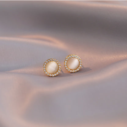 The Spinning Opal Necklace