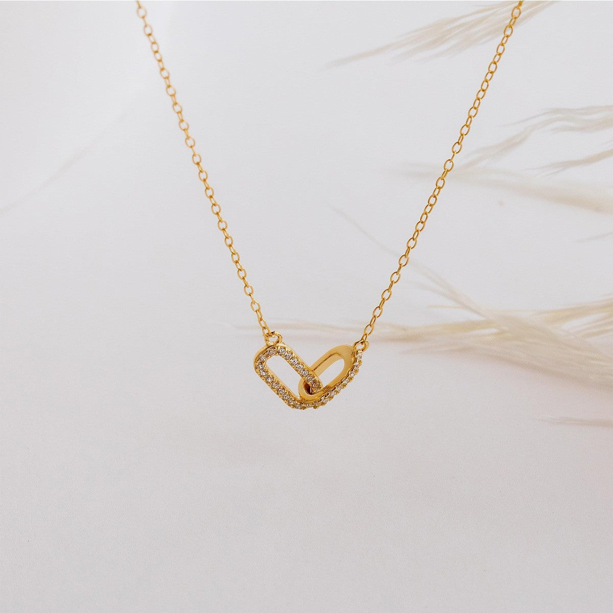 The Linked Moments Necklace