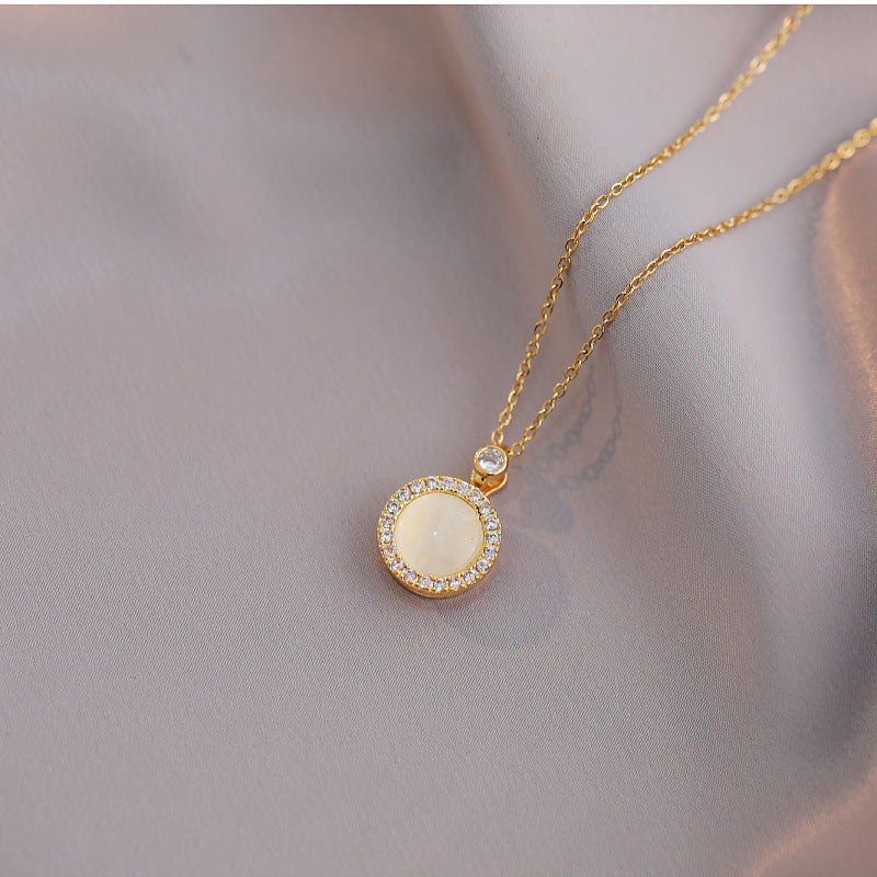 The Spinning Opal Necklace
