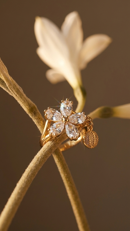 The Bloom Ring