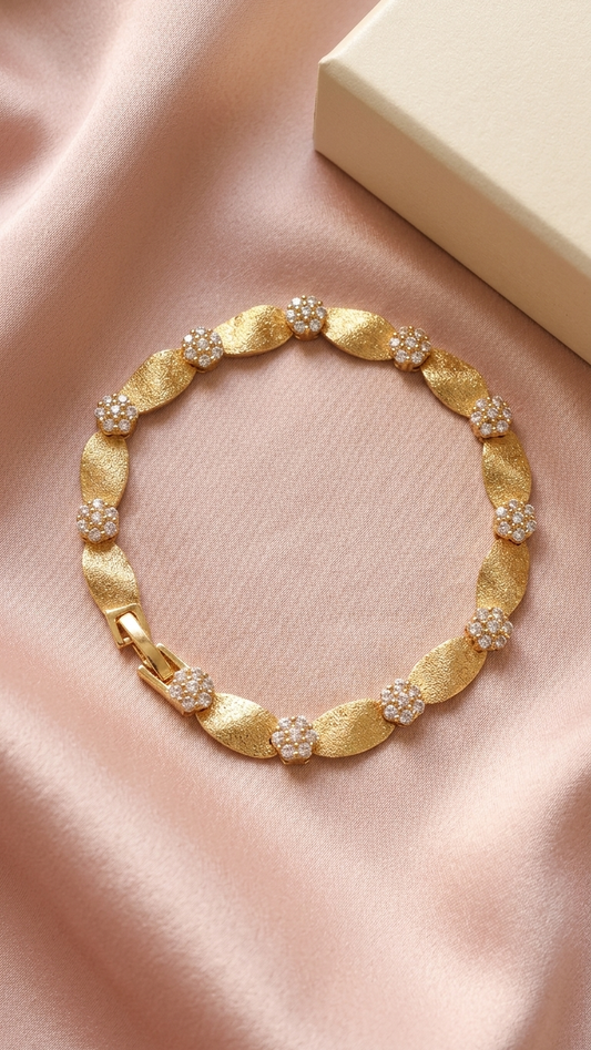 The Ribbon Bracelet